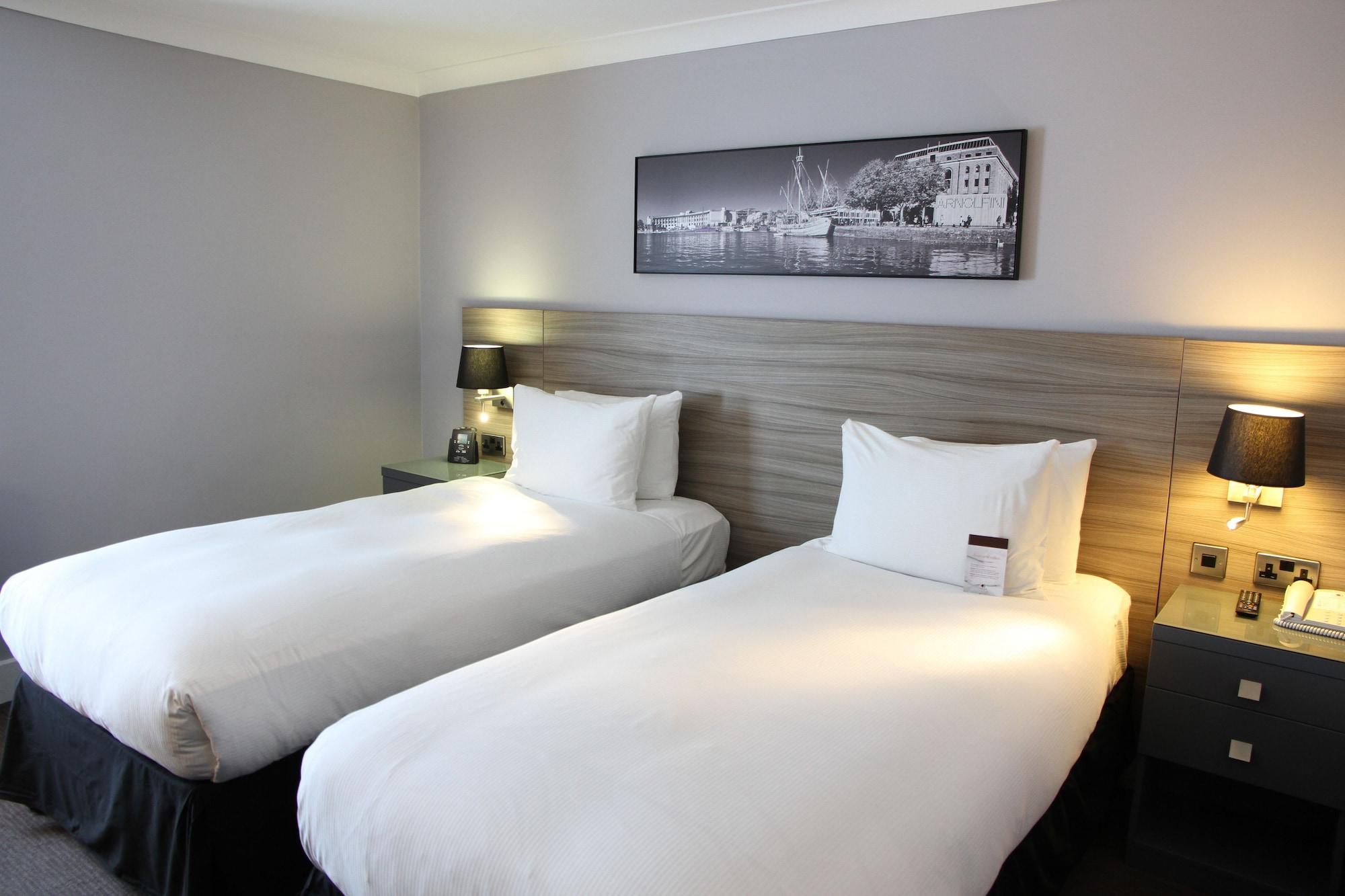 Doubletree By Hilton Bristol City Centre Zewnętrze zdjęcie