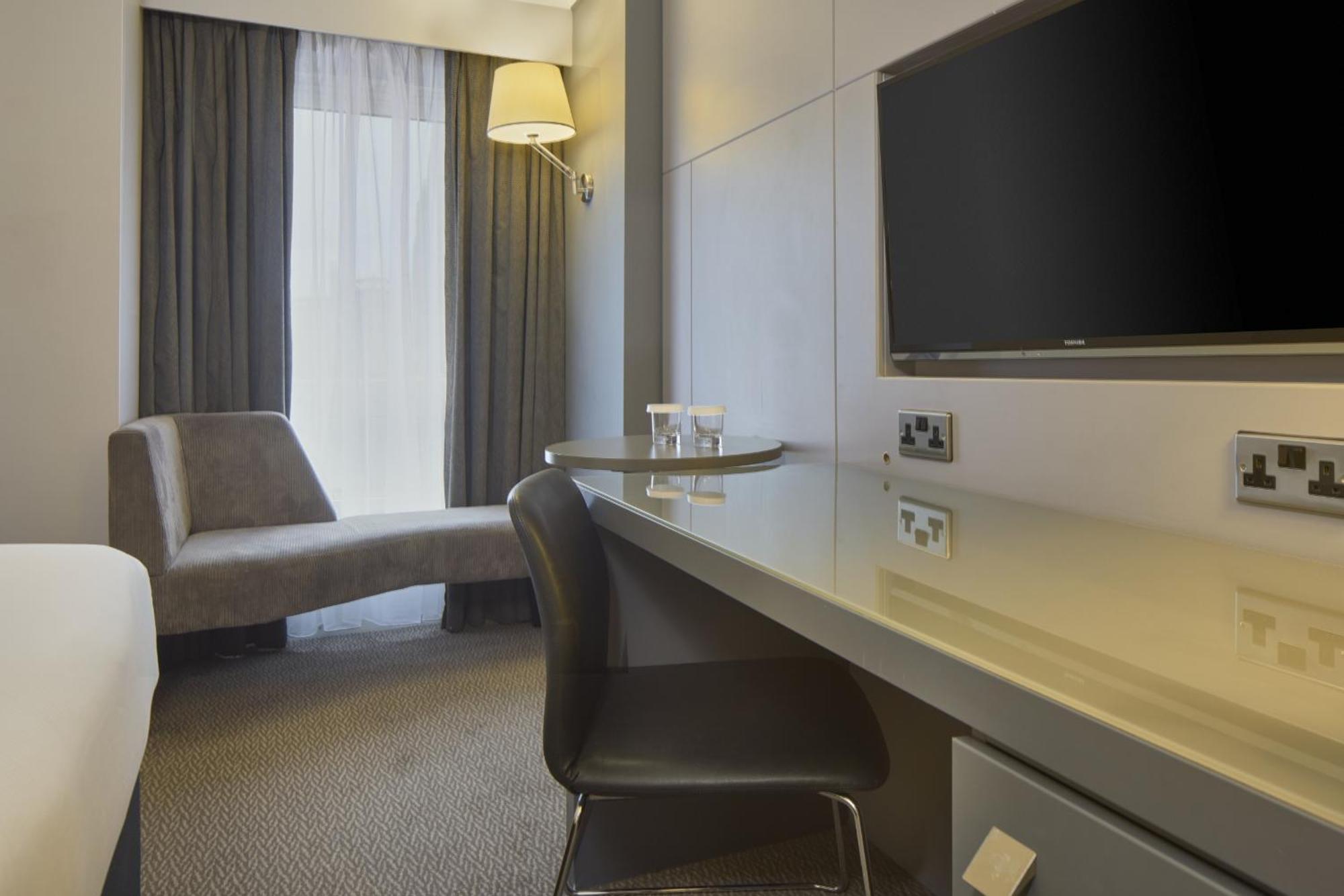 Doubletree By Hilton Bristol City Centre Zewnętrze zdjęcie