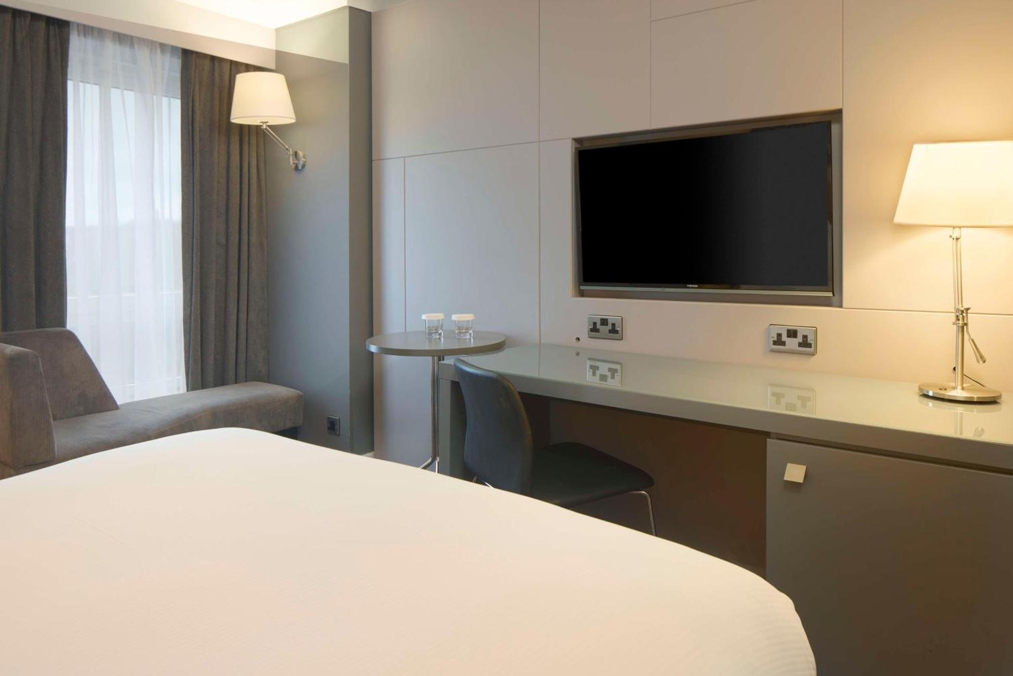 Doubletree By Hilton Bristol City Centre Zewnętrze zdjęcie