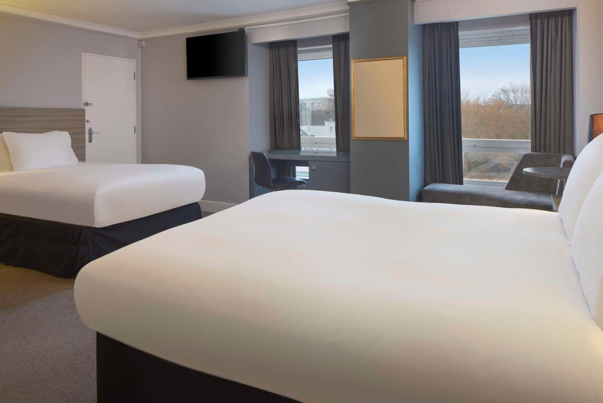 Doubletree By Hilton Bristol City Centre Zewnętrze zdjęcie