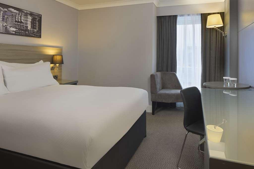 Doubletree By Hilton Bristol City Centre Pokój zdjęcie