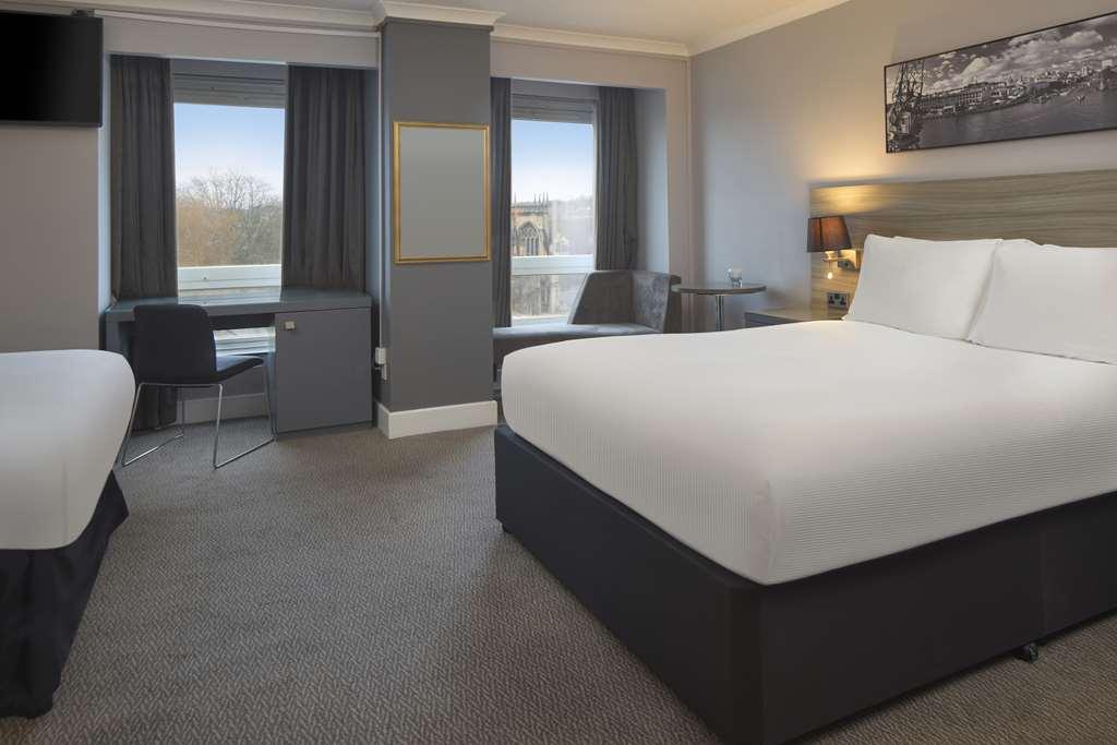 Doubletree By Hilton Bristol City Centre Pokój zdjęcie